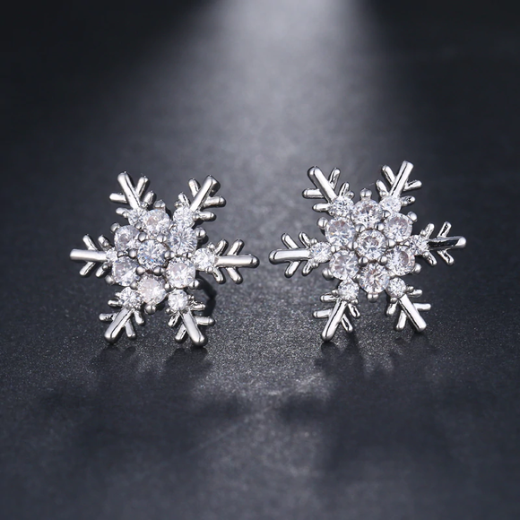 Cubic Zirconia Snowflake Pierced Earrings