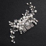 Pretty Simulated Pearl and Crystal Spray Hair Comb