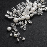 Pretty Simulated Pearl and Crystal Spray Hair Comb